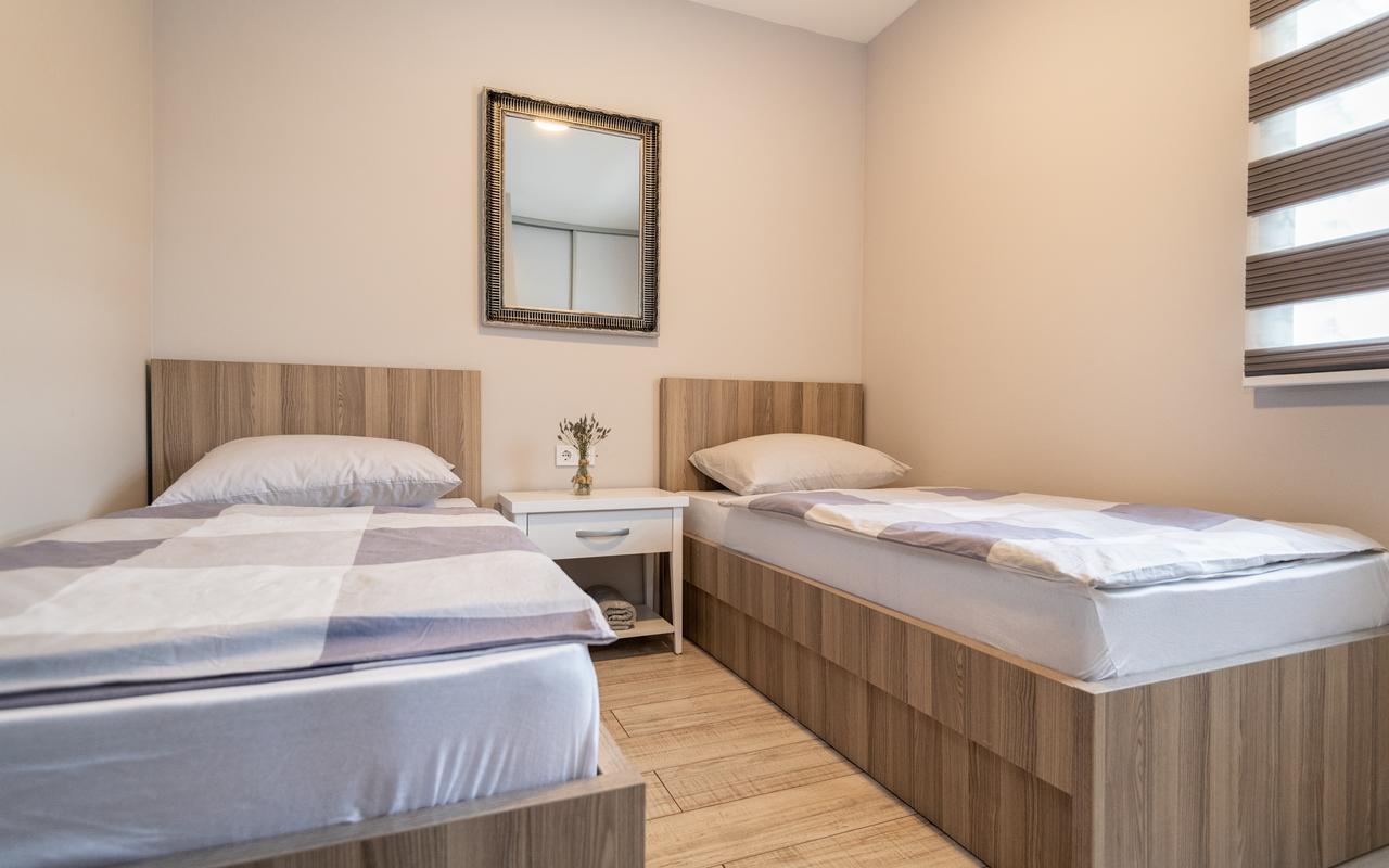 Apartments Leona Неум Экстерьер фото