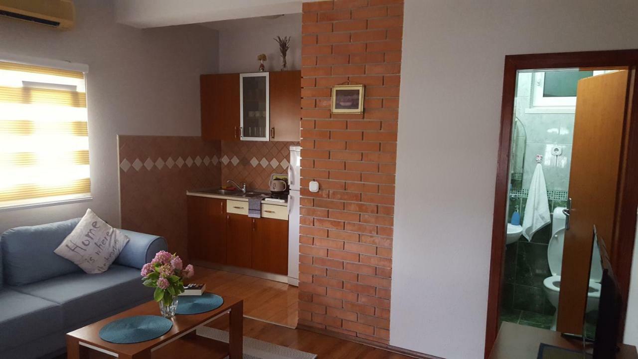 Apartments Leona Неум Экстерьер фото