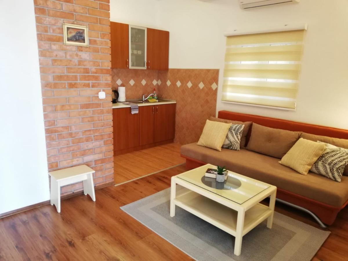 Apartments Leona Неум Экстерьер фото
